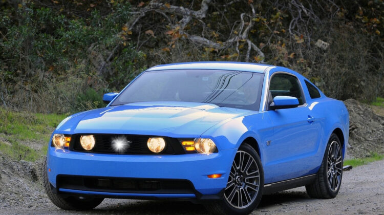 2010_ford_mustang_gt-1280×800